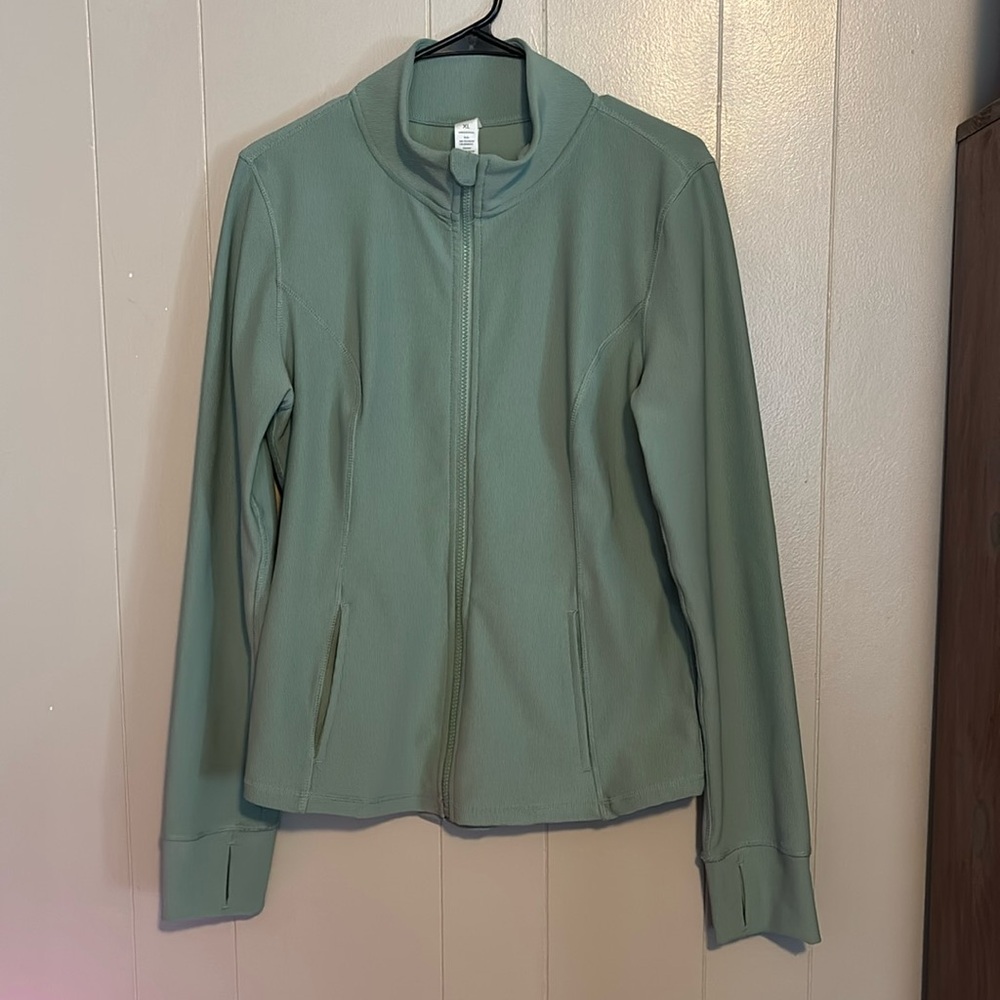Green slim fit jacket with thumb holes